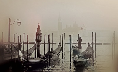 Questa operazione di crowdfunding è finalizzata all’efficientamento energetico e al rinnovamento di un hotel di Venezia, Villa Mabapa, costituito da tre immobili.